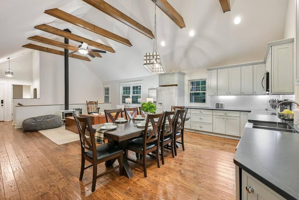 The Cove Retreat- Hot Tub/Screened Porch/Game Room ليك لوري المظهر الخارجي الصورة