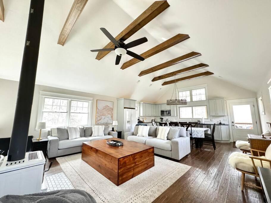The Cove Retreat- Hot Tub/Screened Porch/Game Room ليك لوري المظهر الخارجي الصورة