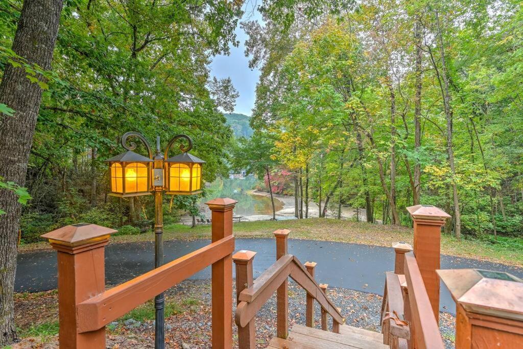 The Cove Retreat- Hot Tub/Screened Porch/Game Room ليك لوري المظهر الخارجي الصورة